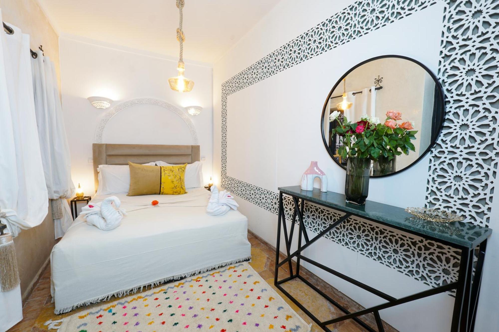 Riad Darna 4 Chambres Avec Piscine Et Petit Dejeuner Marrakesh Exterior foto